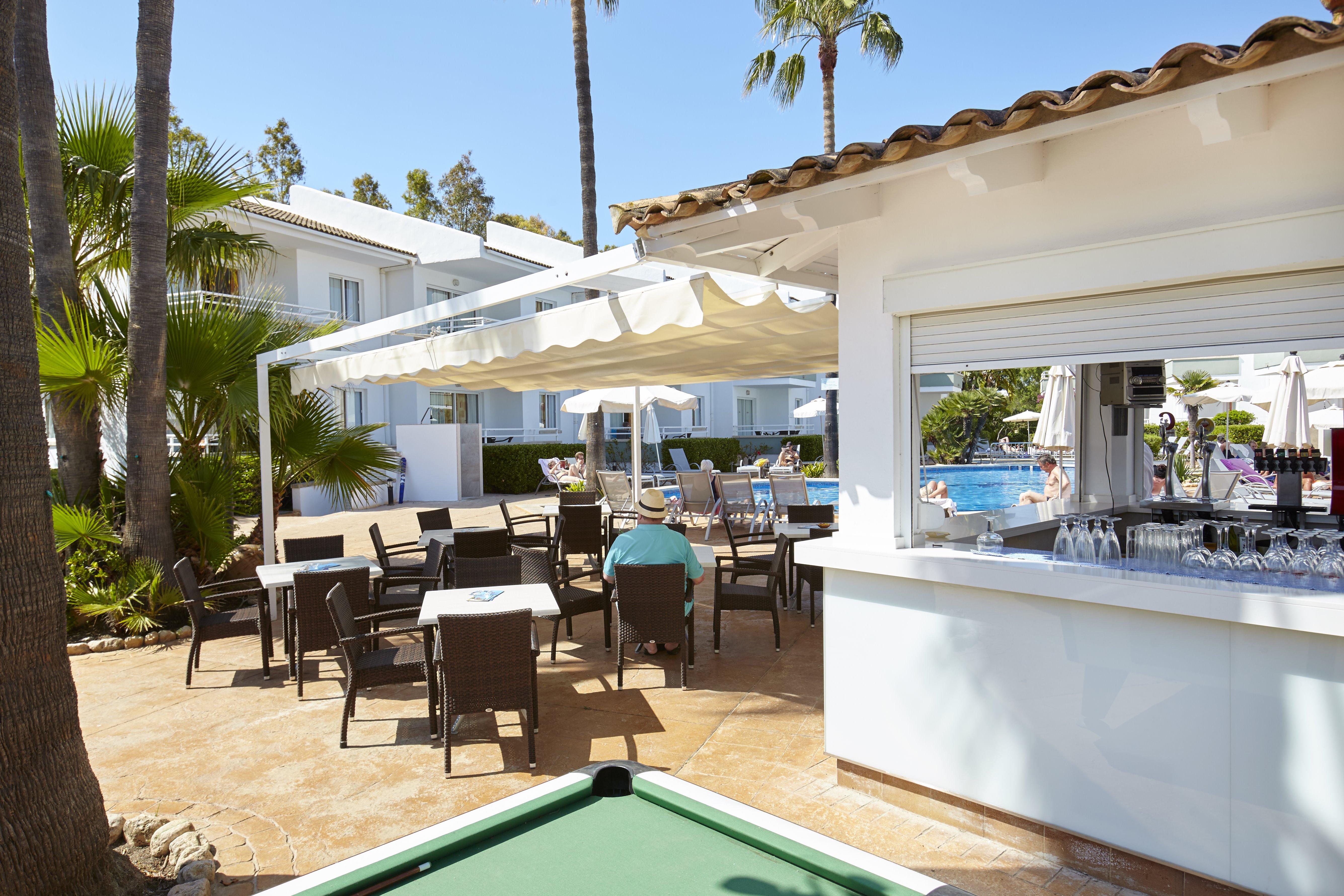 Universal Elisa Lejlighedshotel 4*