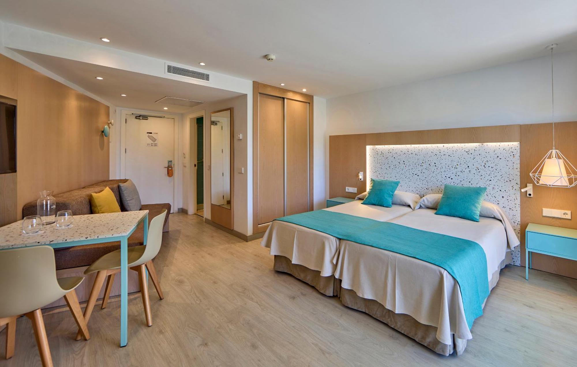 Lejlighedshotel Universal Elisa 4*