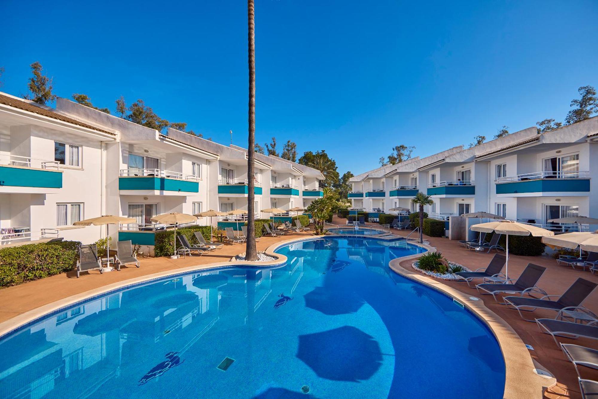 Lejlighedshotel Universal Elisa 4*