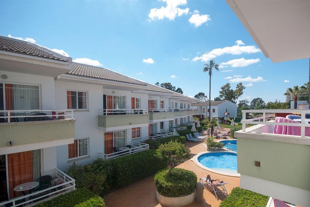 Universal Elisa Lejlighedshotel 4*